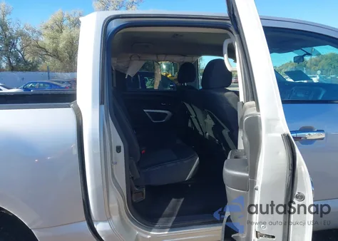 2018 Nissan Titan Sv из США, поврежденный, VIN 1N6AA1EJXJN523441